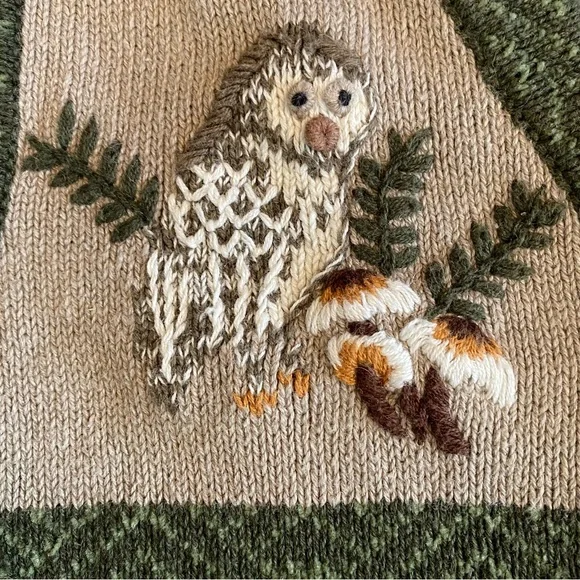 Northern Reflections Vintage Fall Acorn Owl Squirrel Button Front Sweater Vest - Picture 10 of 11